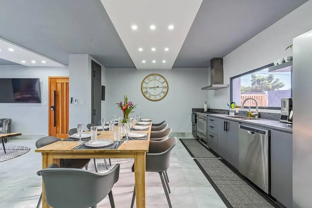 New Deluxe 5 Bdr 4Bath Pool And Bbq! Βίλα Οράνχεσταντ Αρούμπα