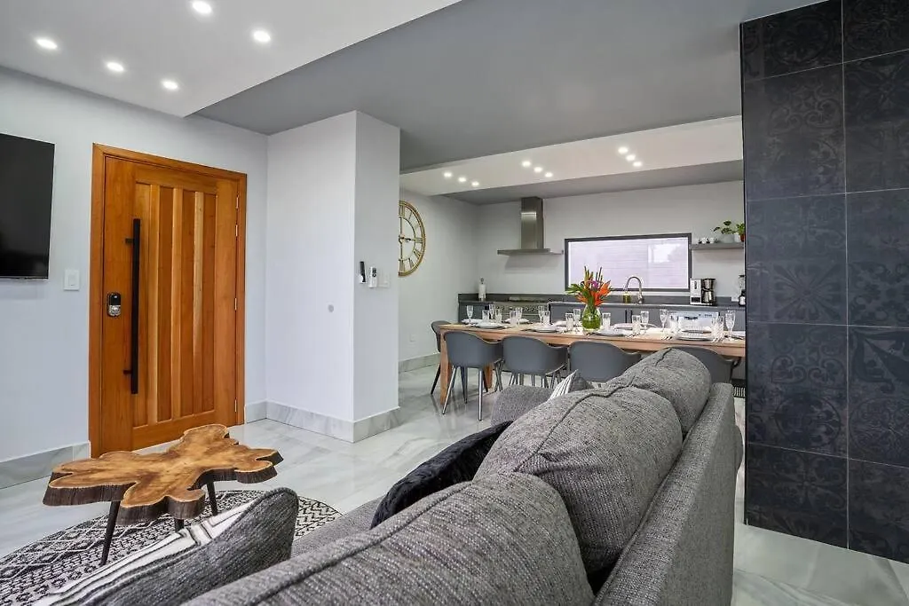 Villa New Deluxe 5 Bdr 4Bath Pool And Bbq! Vila Oranjestad