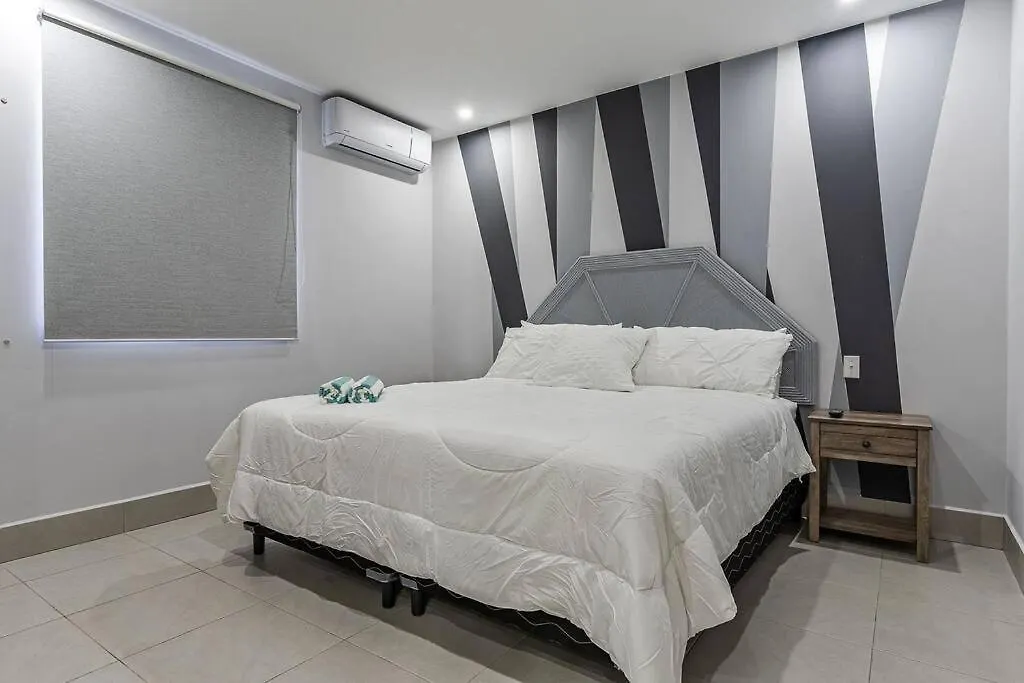 Villa New Deluxe 5 Bdr 4Bath Pool And Bbq! Vila Oranjestad